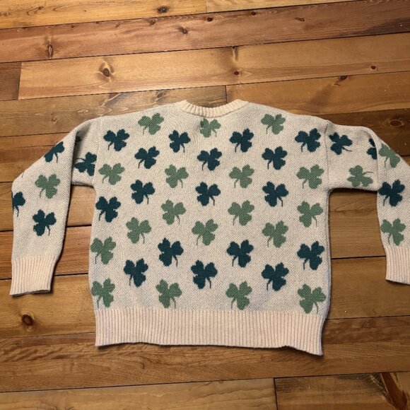 St. Patrick's Day Sweater Women's Large - Picture 3 of 3